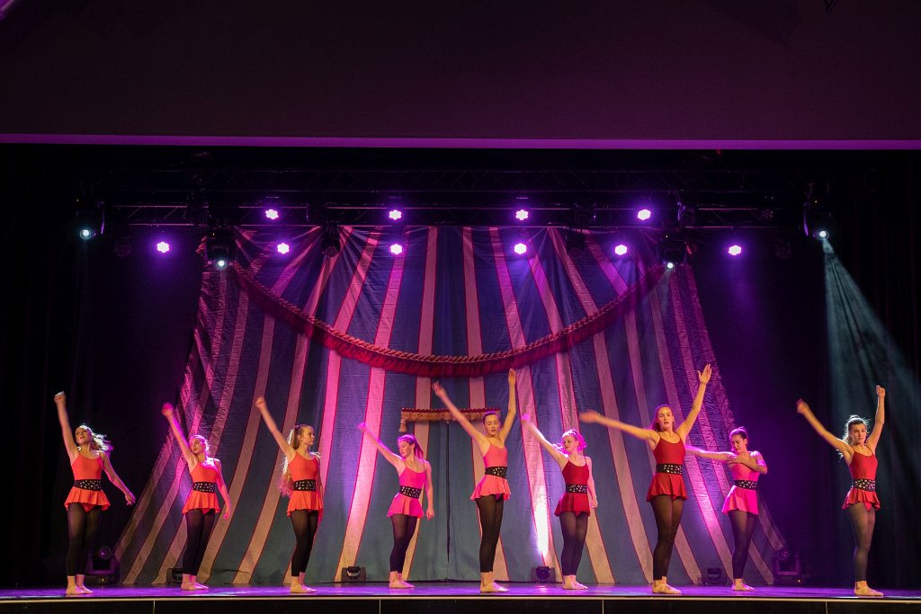 Wintercircus 6A 098.jpg